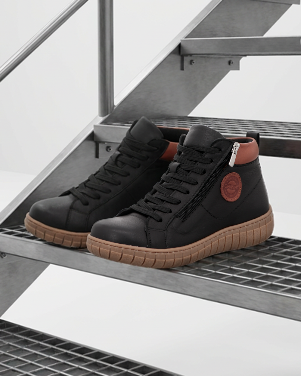 Gemini Schuhe Damen Echtleder Sneaker in schwarz mit beiger Sohle