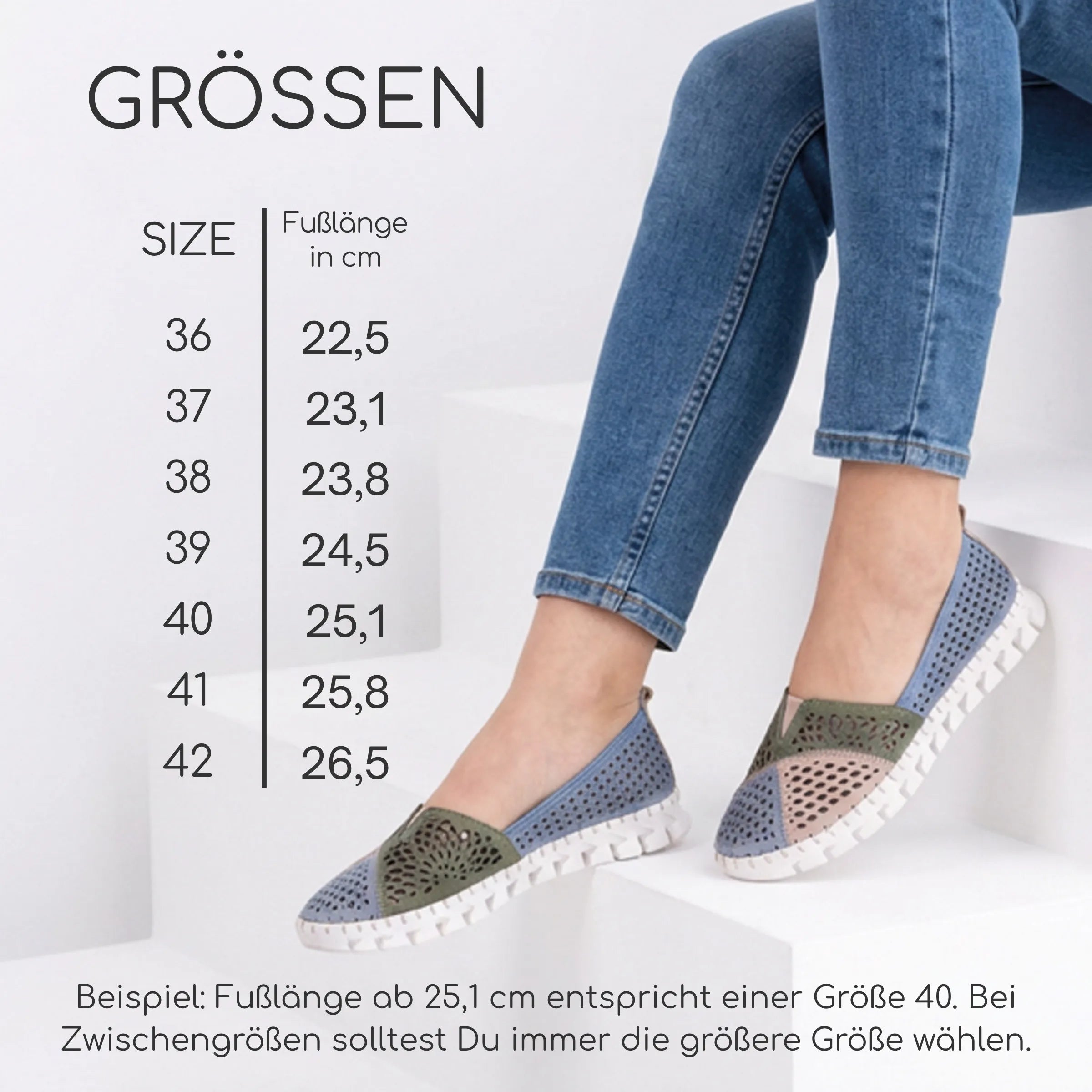 Gemini Damen Slipper blau - Colourblocking mit beige und grün, Cutouts