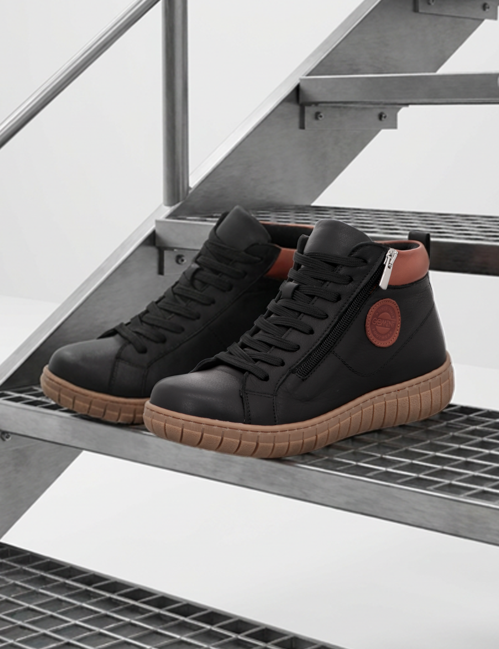 Gemini Schuhe Damen Echtleder Sneaker in schwarz mit beiger Sohle