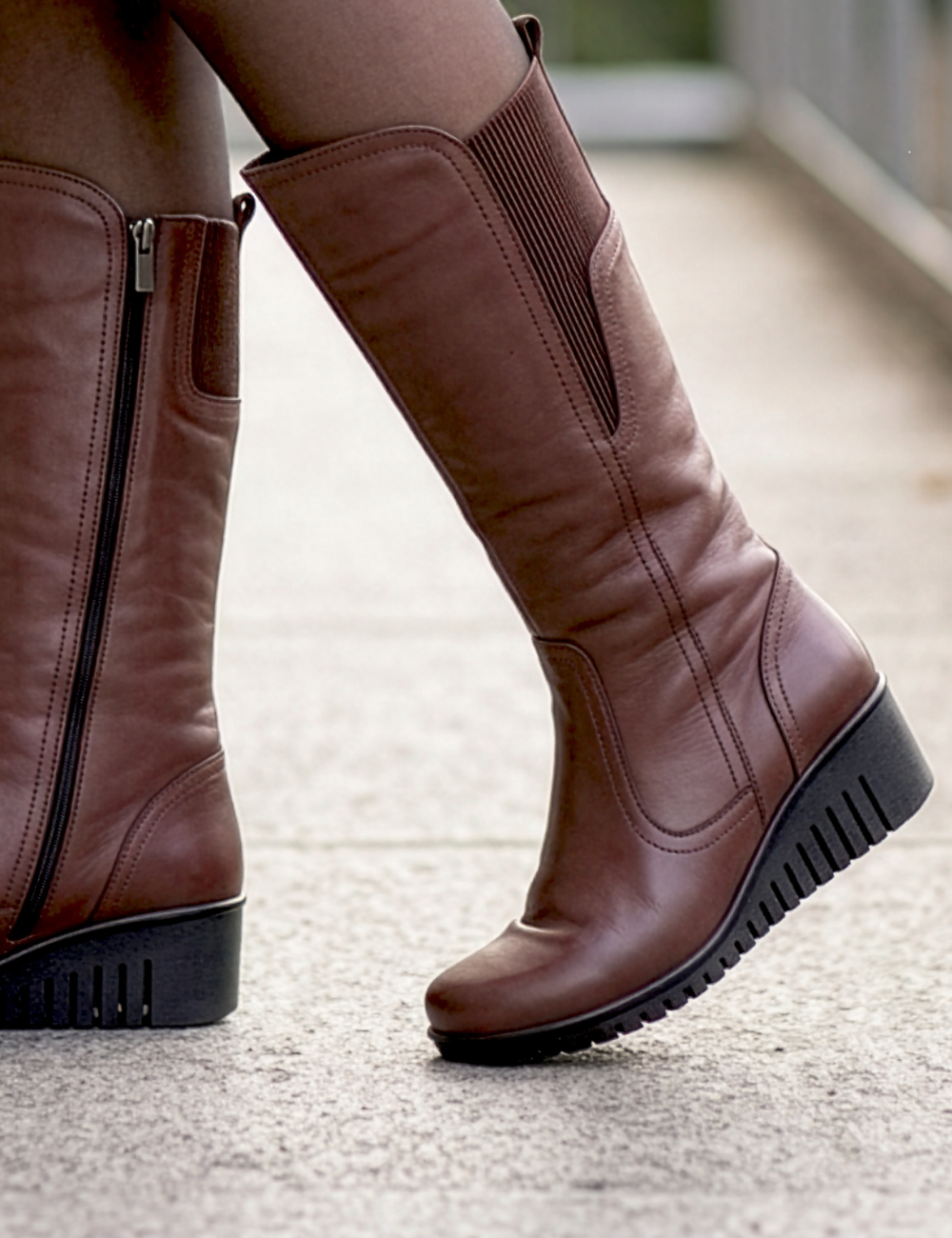 Gemini Schuhe Damen Hochschaft-Stiefel in braun mit Reißverschluss